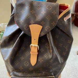 Flower brown backpack